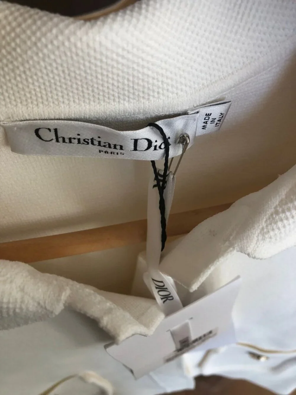 Christian DIOR 2024 white jacket stars button